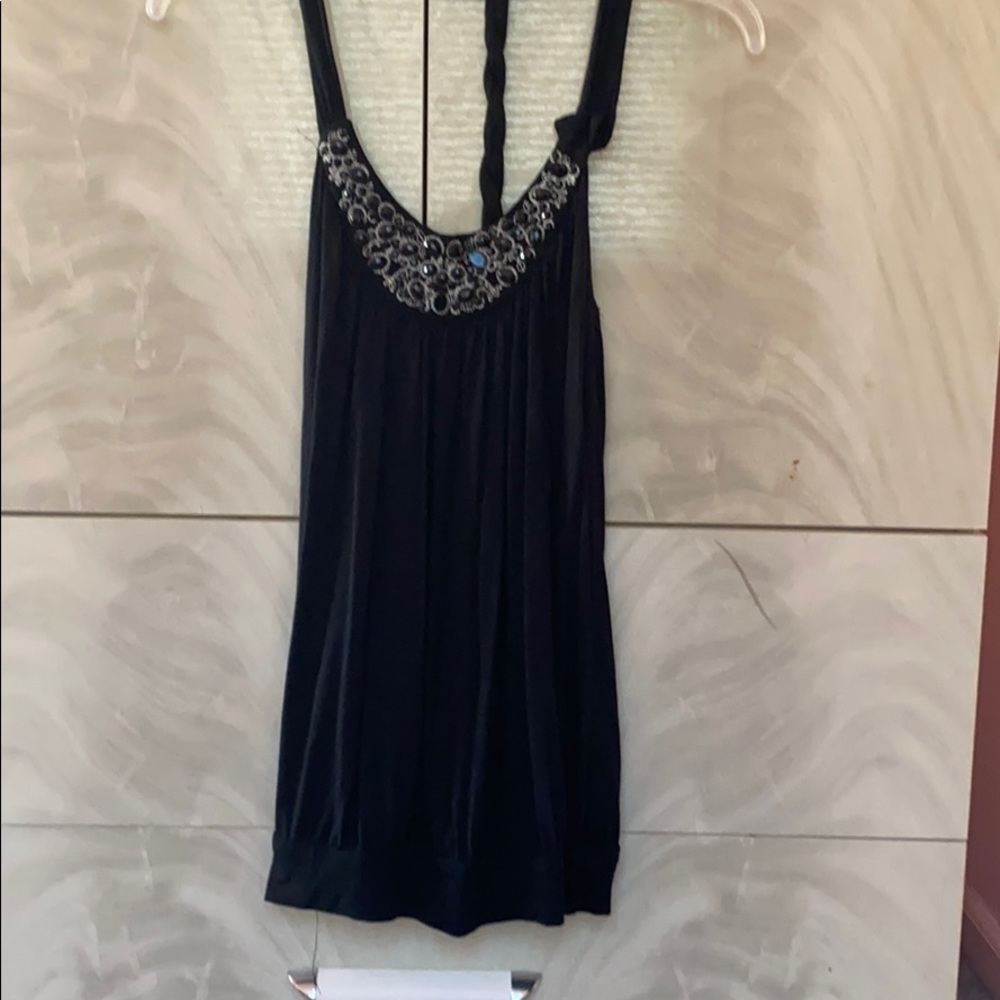 Express shirt, size xs, rhinestones in the front